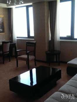 Vienna Hotel Sh Fengxian Nanqiao Jinhai Road Shanghai Eksteriør bilde